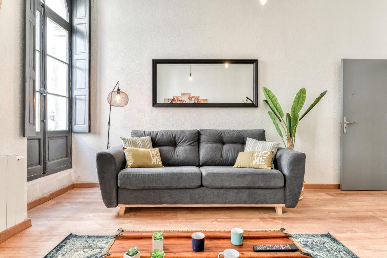 Appartement Parenthèse Occitane -WIFI - Balnéo- Parking Gratuit - Netflix à Carcassonne Extérieur photo
