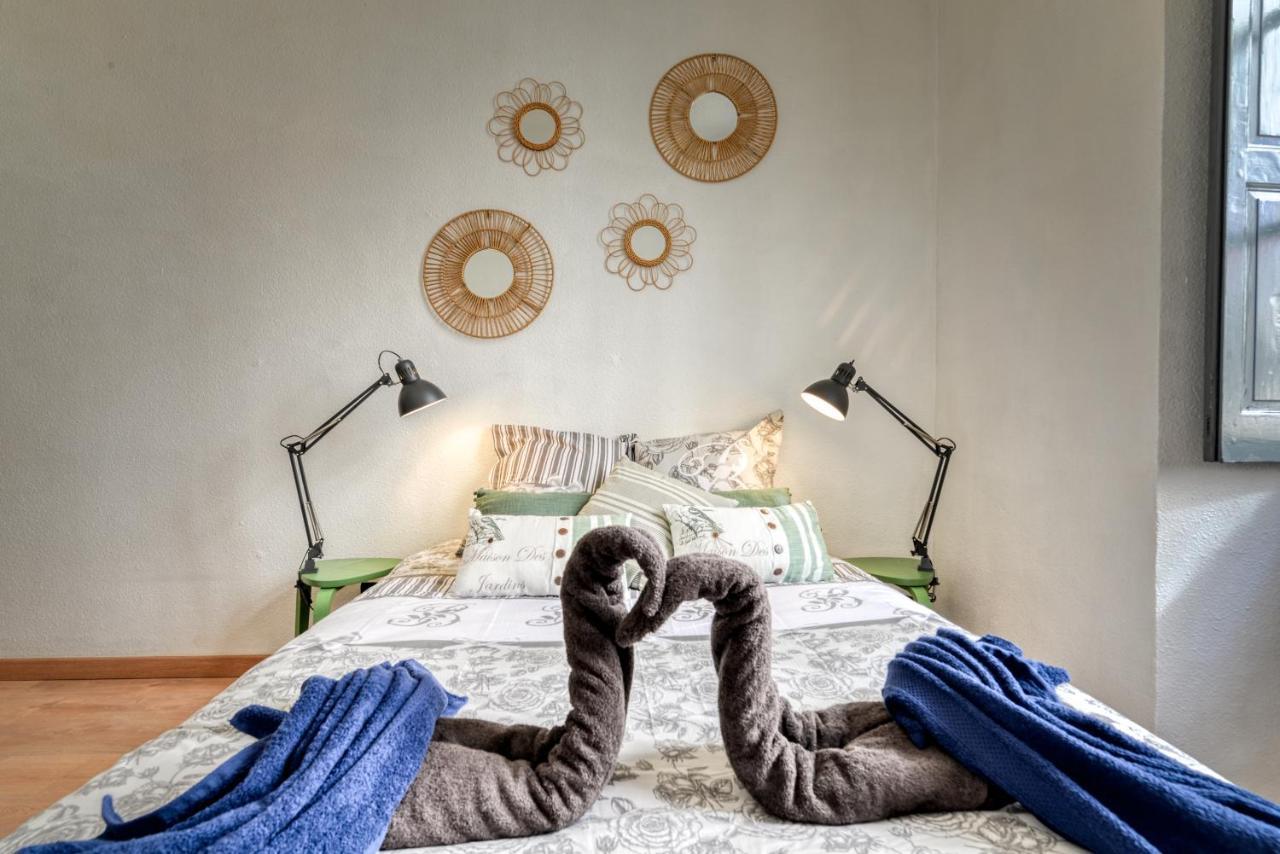 Appartement Parenthèse Occitane -WIFI - Balnéo- Parking Gratuit - Netflix à Carcassonne Extérieur photo