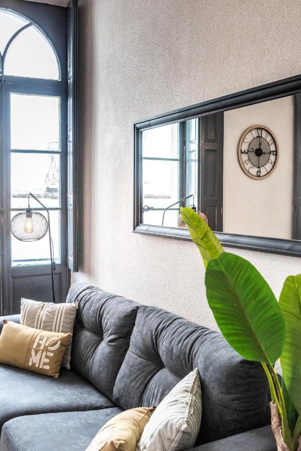 Appartement Parenthèse Occitane -WIFI - Balnéo- Parking Gratuit - Netflix à Carcassonne Extérieur photo